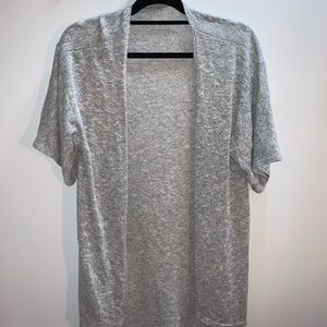 GREY SHORT SLEEVE CARDIGAN
